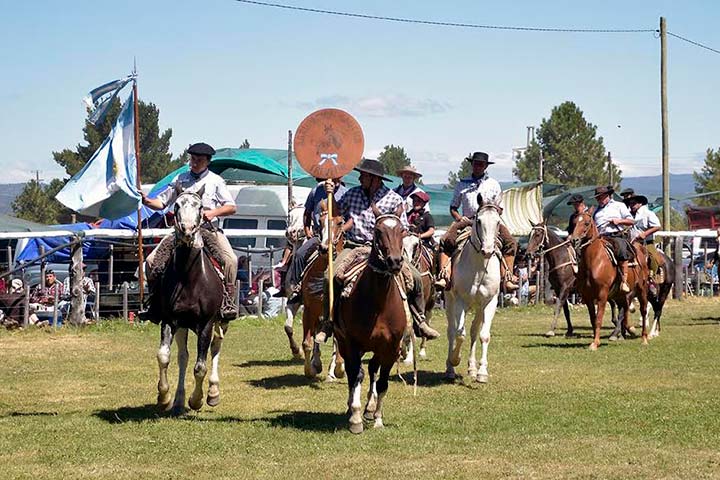Fiesta Provincial del Ternero Cordillerano, en Trevelin, Chubut